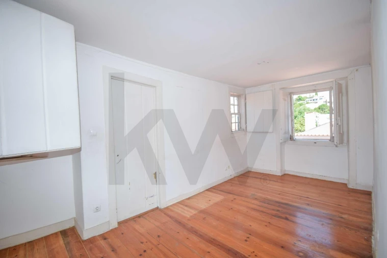 Apartamento T3 para Venda em Campo de Ourique Foto 4