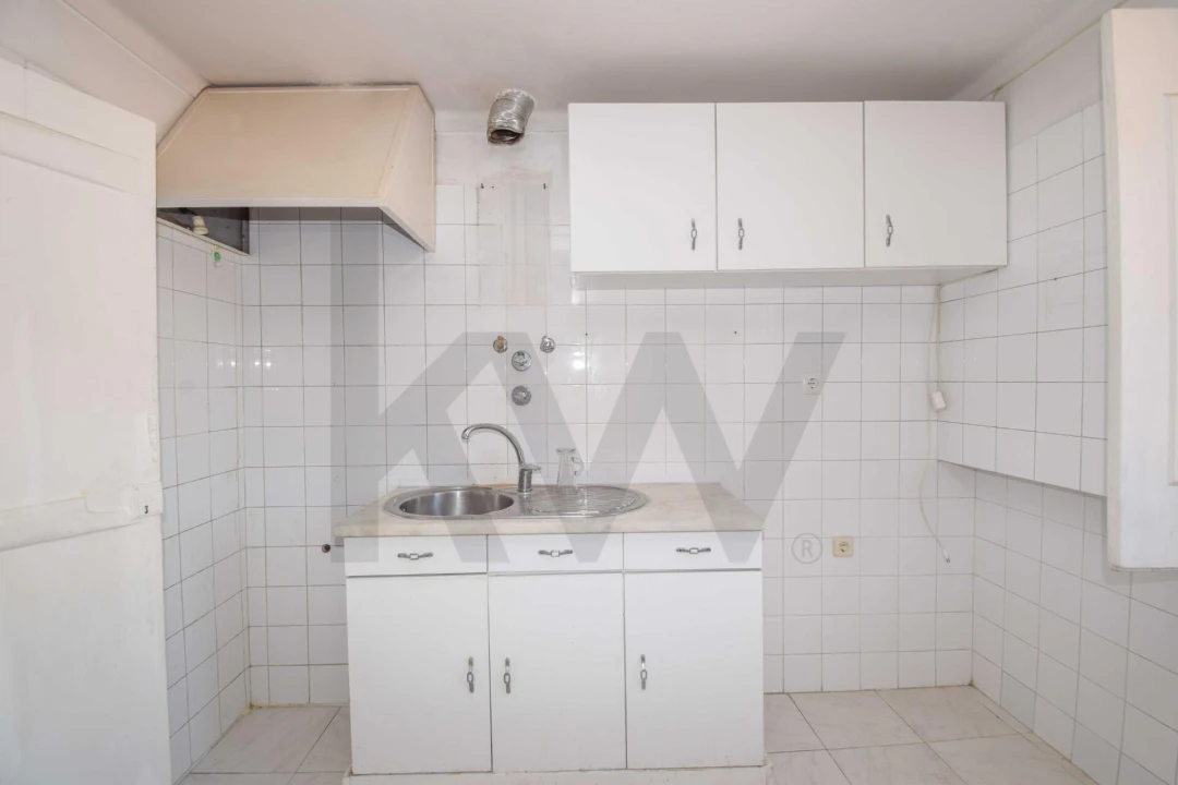Apartamento T3 para Venda em Campo de Ourique Foto 13