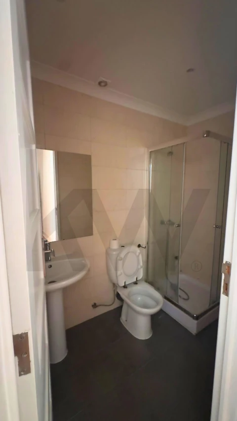 Apartamento T2 para Arrendamento em Avenidas Novas