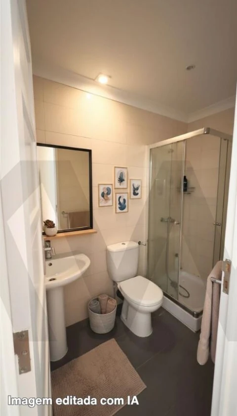 Apartamento T2 para Arrendamento em Avenidas Novas