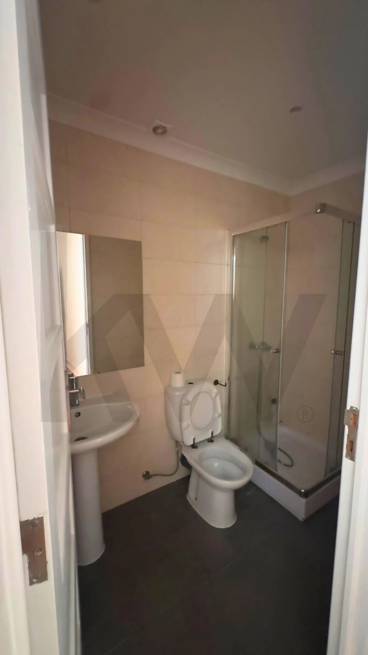 Apartamento T2 para Arrendamento em Avenidas Novas Foto 2
