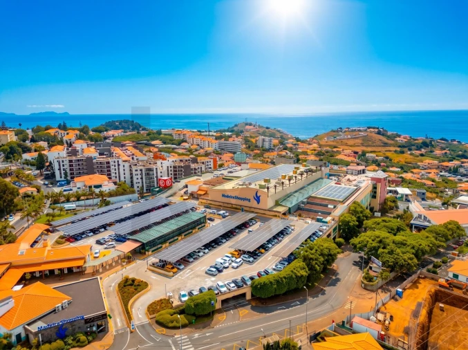 Moradia T3 para Venda em Santo Antonio Foto 3