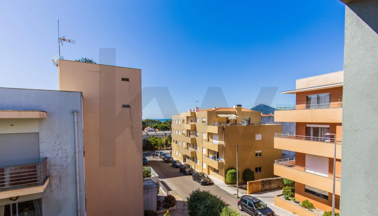 Apartamento T2 para Venda em Moledo e Cristelo Foto 13