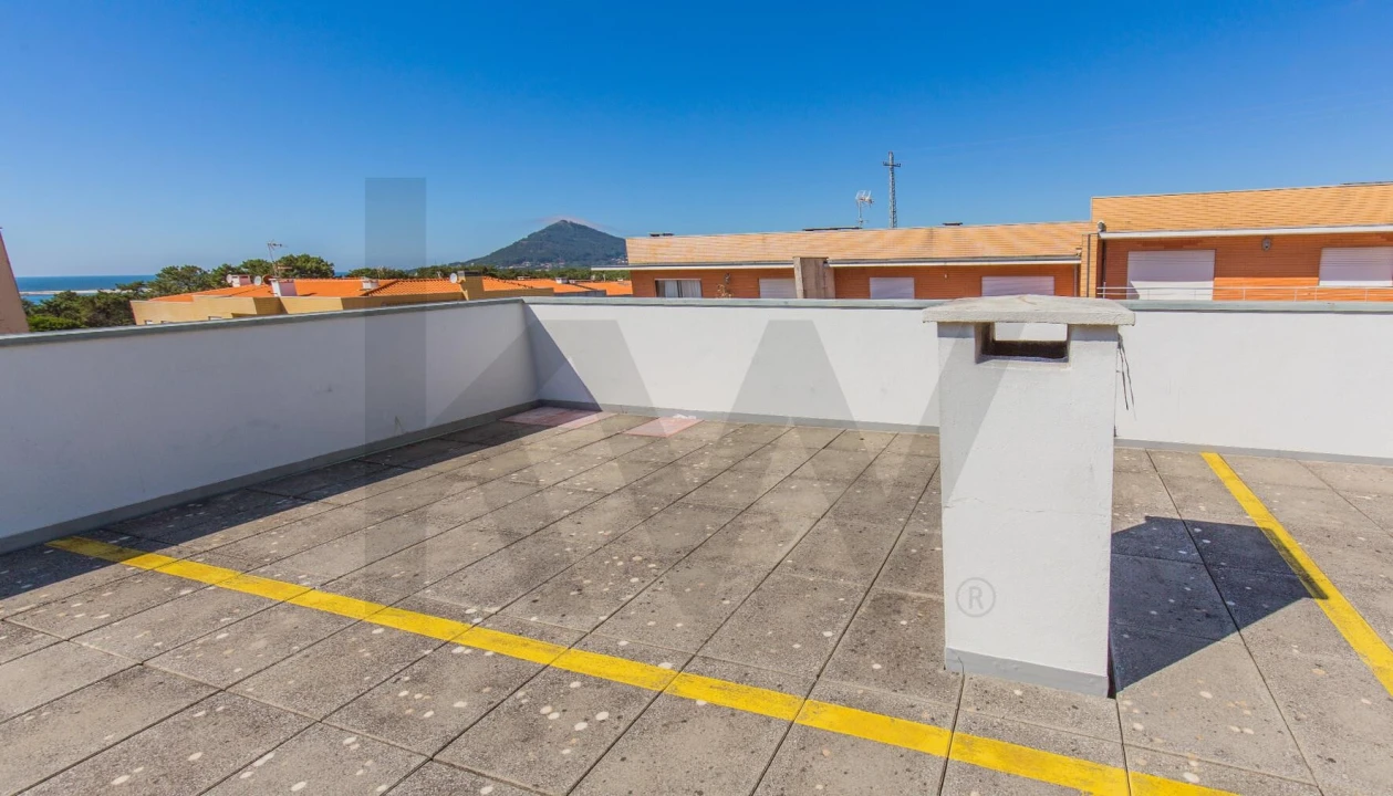 Apartamento T2 para Venda em Moledo e Cristelo Foto 22