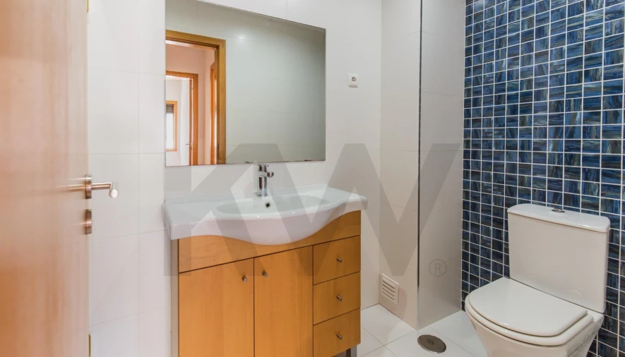 Apartamento T2 para Venda em Moledo e Cristelo Foto 9
