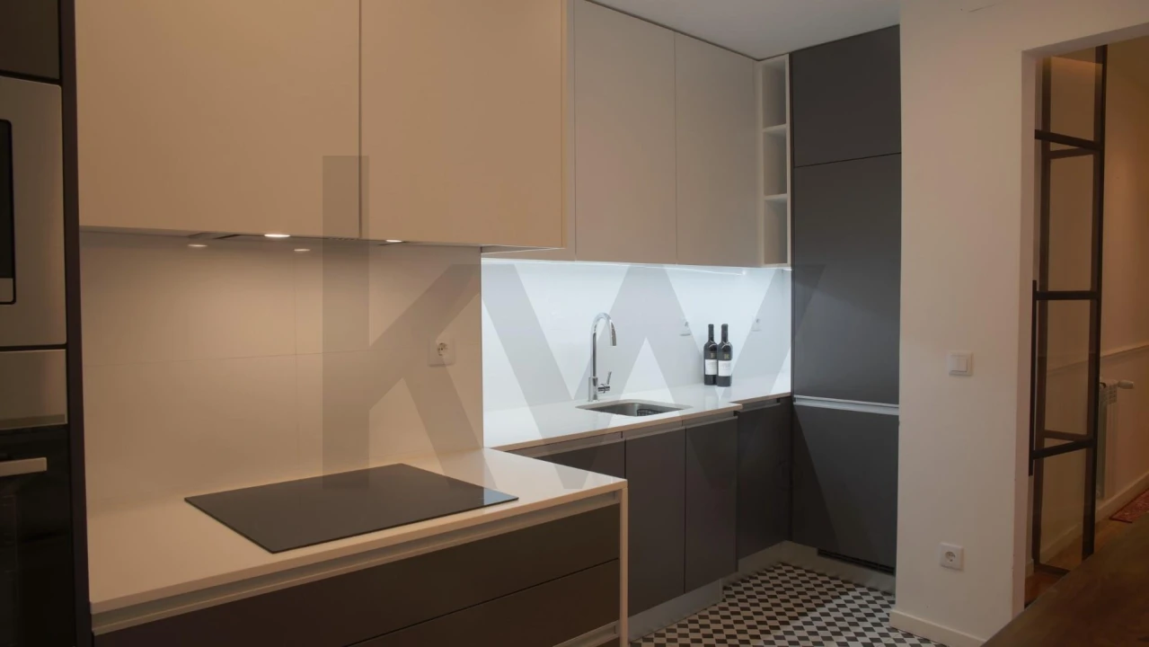 Apartamento T4 para Arrendamento em Arroios Foto 7