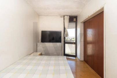 Apartamento T3 para Venda em Baixa da Banheira e Vale da Amoreira