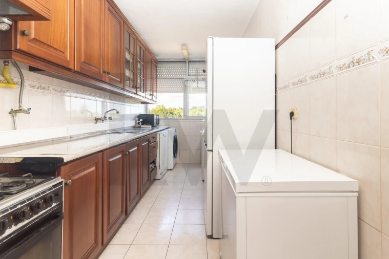 Apartamento T3 para Venda em Baixa da Banheira e Vale da Amoreira Foto 3