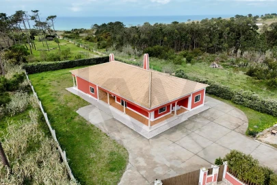 Moradia T4 para Venda em Santa Maria e São Miguel, São Martinho, São Pedro Penaferrim