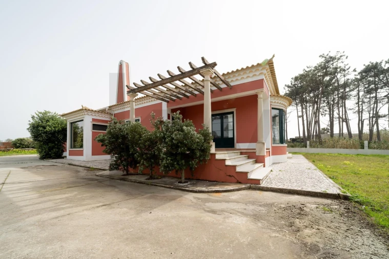 Moradia T4 para Venda em Santa Maria e São Miguel, São Martinho, São Pedro Penaferrim Foto 9