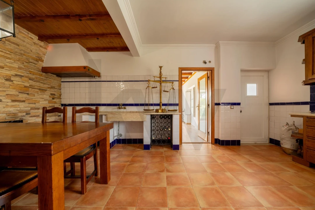 Moradia T4 para Venda em Santa Maria e São Miguel, São Martinho, São Pedro Penaferrim Foto 22