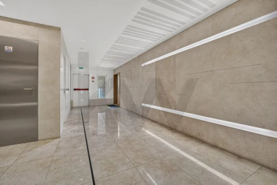 Apartamento T1 para Arrendamento em Alvalade