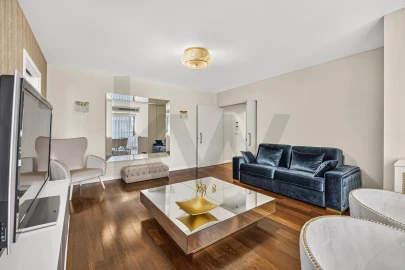 Apartamento T1 para Arrendamento em Alvalade