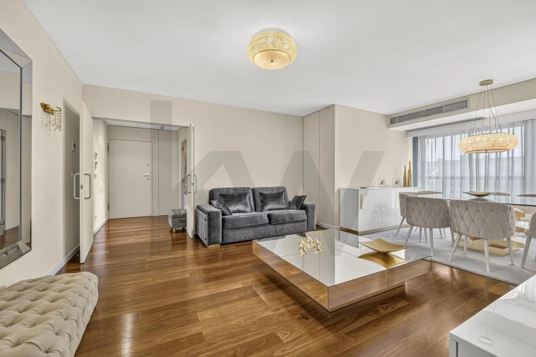 Apartamento T1 para Arrendamento em Alvalade Foto 3
