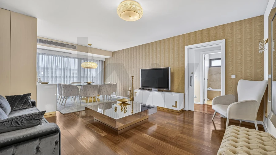 Apartamento T1 para Arrendamento em Alvalade