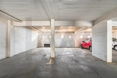 Apartamento T2 para Venda em Queluz e Belas