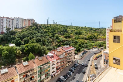 Apartamento T2 para Venda em Queluz e Belas