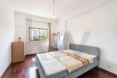 Apartamento T2 para Venda em Queluz e Belas