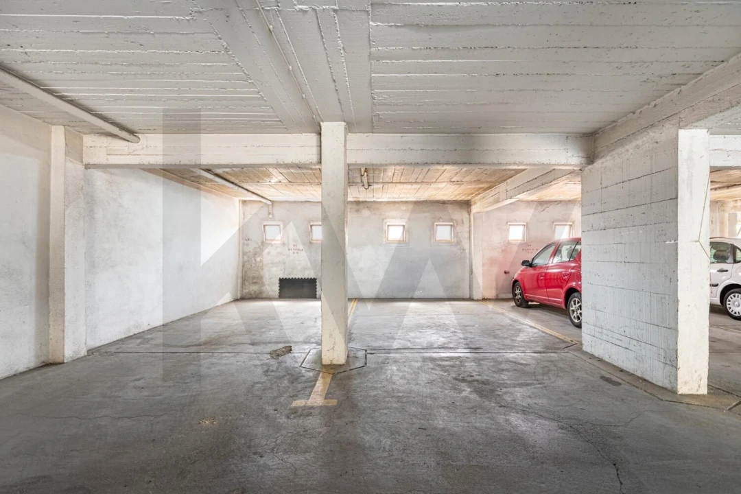 Apartamento T2 para Venda em Queluz e Belas Foto 17