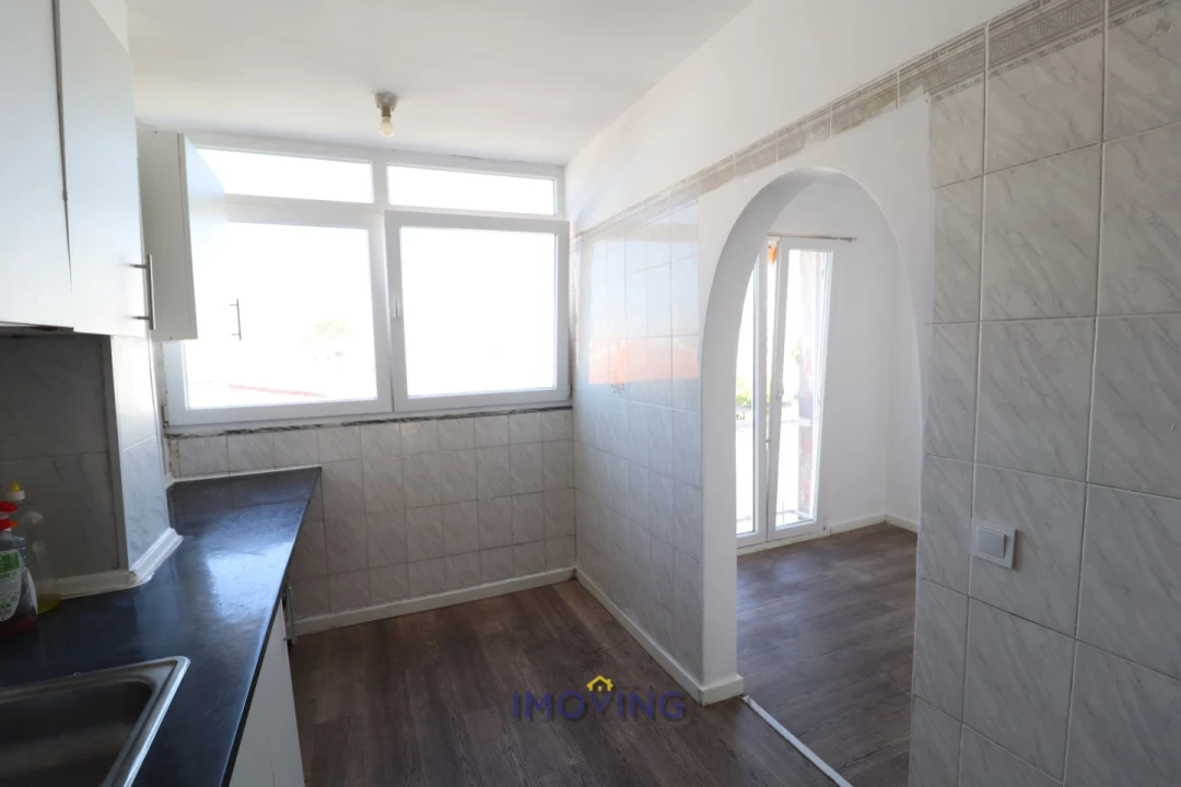 Apartamento T3 para Venda em Baixa da Banheira e Vale da Amoreira Foto 3