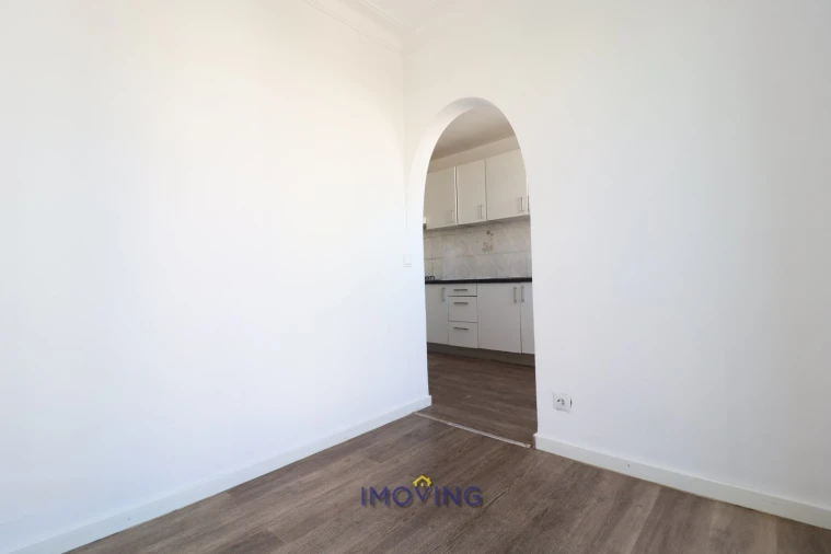 Apartamento T3 para Venda em Baixa da Banheira e Vale da Amoreira Foto 4