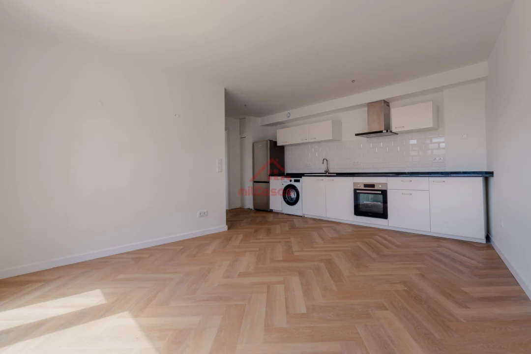 Apartamento T1 para Venda em Azueira e Sobral da Abelheira Foto 3