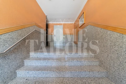 Apartamento T3 para Venda em Carregado e Cadafais