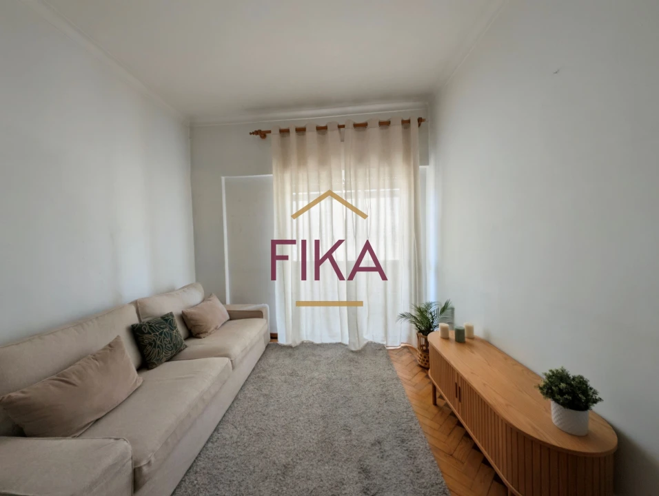 Apartamento T2 para Venda em Seixal, Arrentela e Aldeia de Paio Pires Foto 2