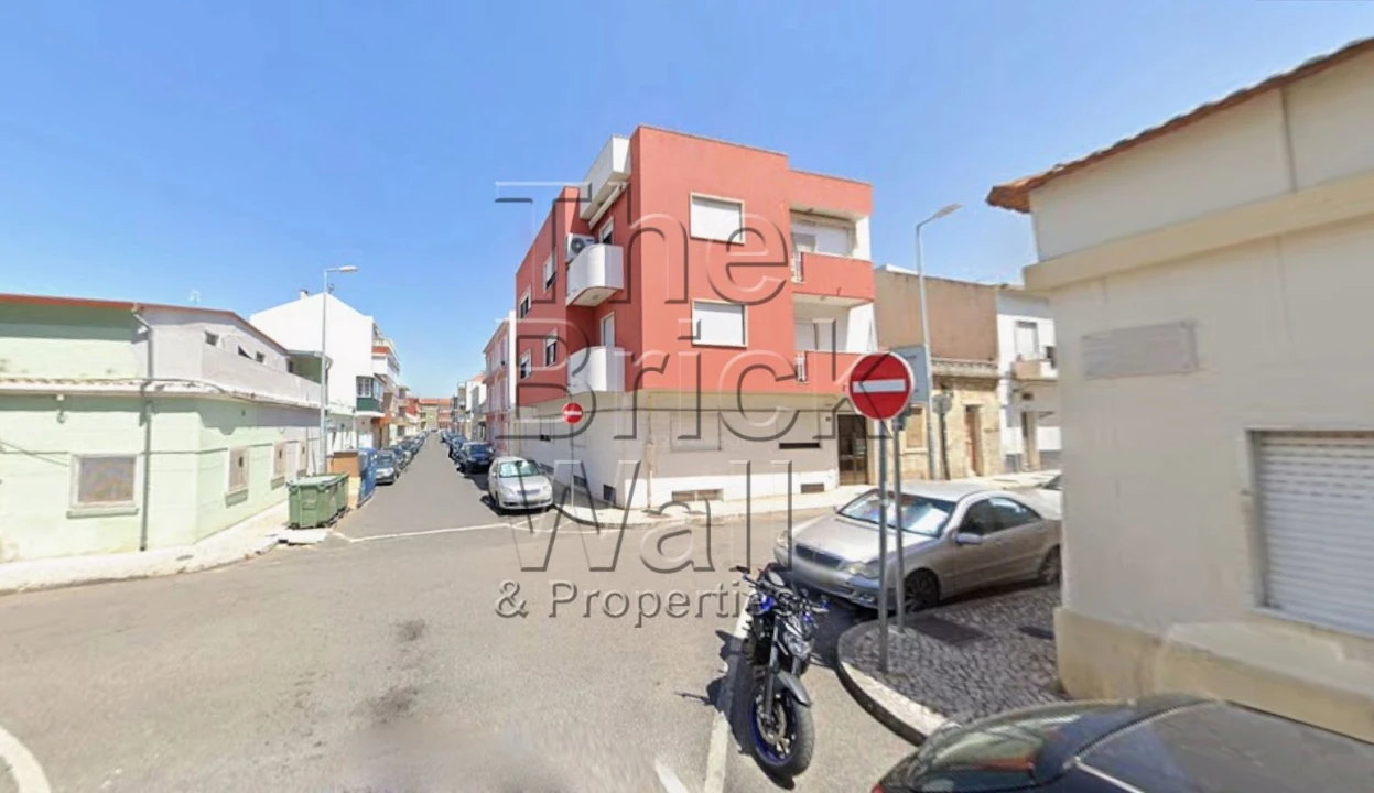 Apartamento T3 para Venda em Falagueira-Venda Nova Foto 1