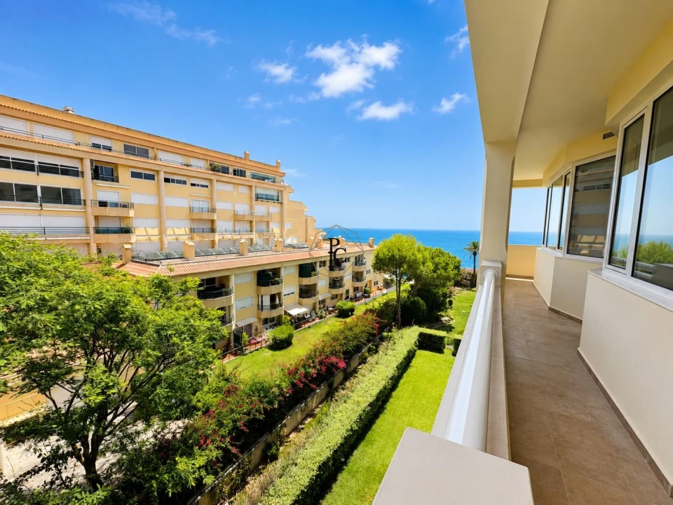 Apartamento T4 para Venda em Cascais e Estoril Foto 1