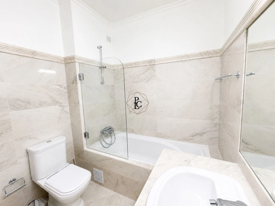 Apartamento T4 para Venda em Cascais e Estoril Foto 40