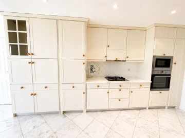 Apartamento T4 para Venda em Cascais e Estoril