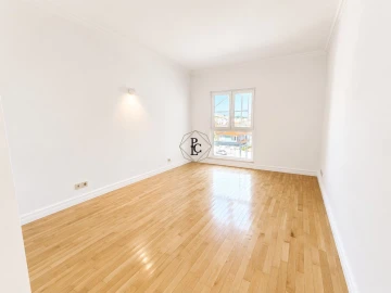 Apartamento T4 para Venda em Cascais e Estoril
