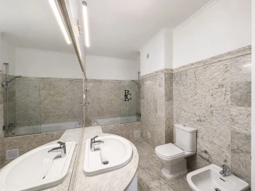 Apartamento T4 para Venda em Cascais e Estoril