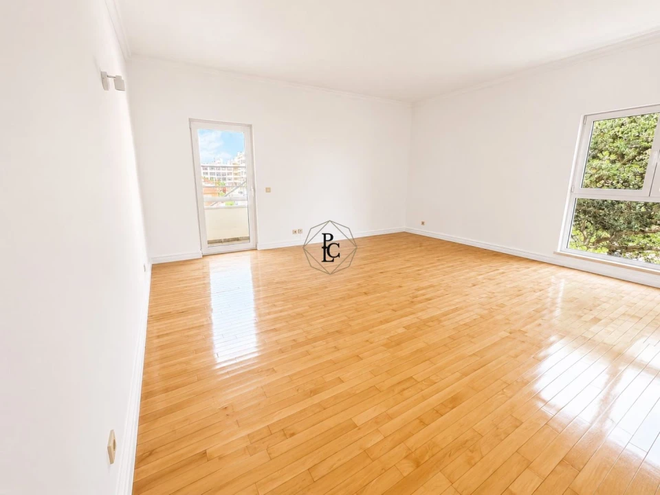 Apartamento T4 para Venda em Cascais e Estoril Foto 44
