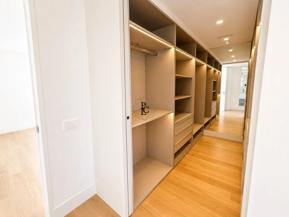 Apartamento T4 para Venda em Cascais e Estoril Foto 26