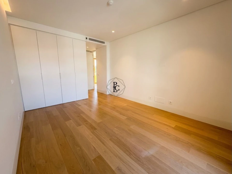 Apartamento T4 para Venda em Cascais e Estoril Foto 20