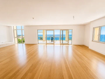 Apartamento T4 para Venda em Cascais e Estoril