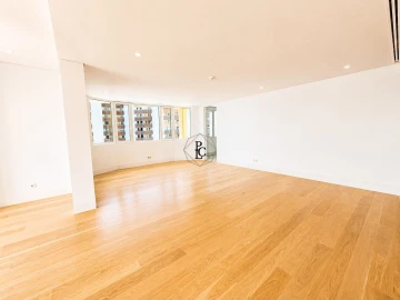 Apartamento T4 para Venda em Cascais e Estoril