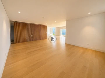 Apartamento T4 para Venda em Cascais e Estoril
