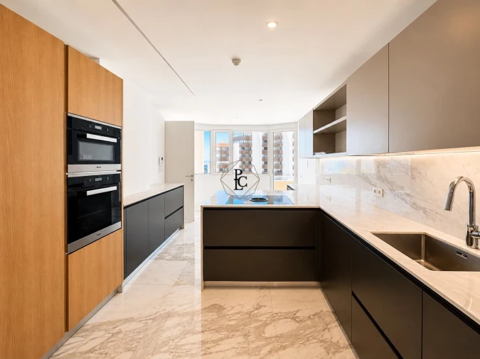 Apartamento T4 para Venda em Cascais e Estoril Foto 18