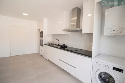 Apartamento T3 para Venda em Tavarede