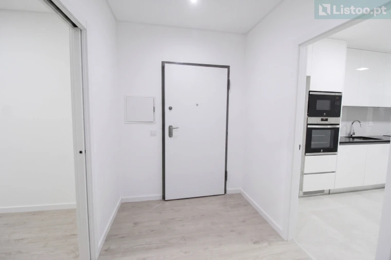Apartamento T3 para Venda em Tavarede Foto 9