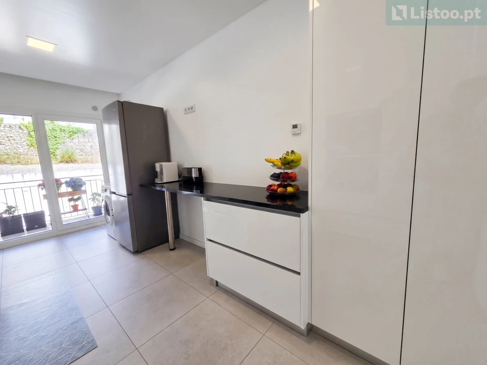 Apartamento T3 para Venda em Tavarede Foto 8