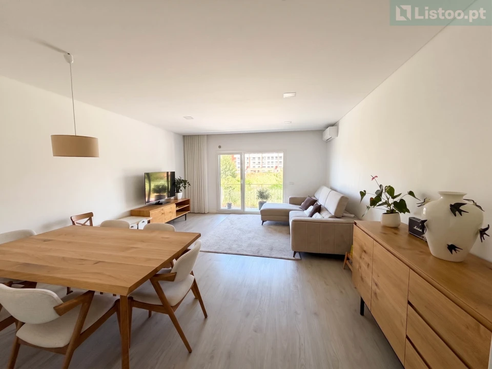 Apartamento T3 para Venda em Tavarede Foto 3