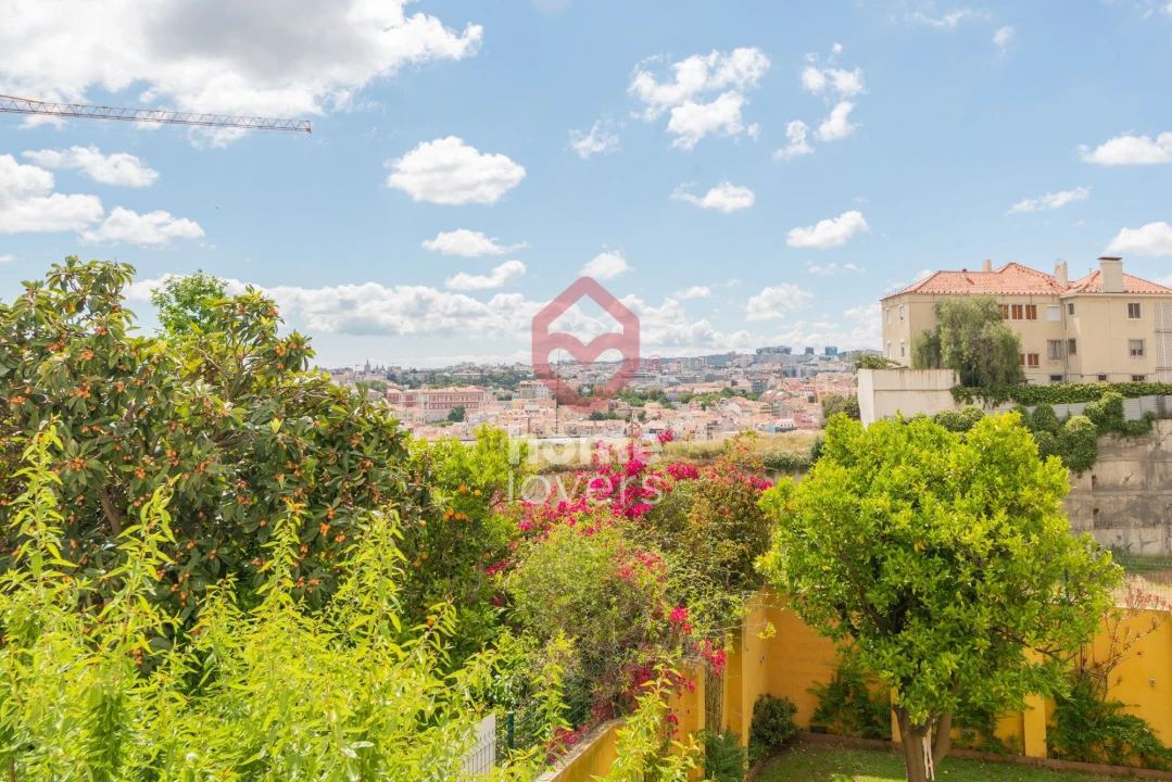 Apartamento T1 para Venda em Penha de França Foto 29