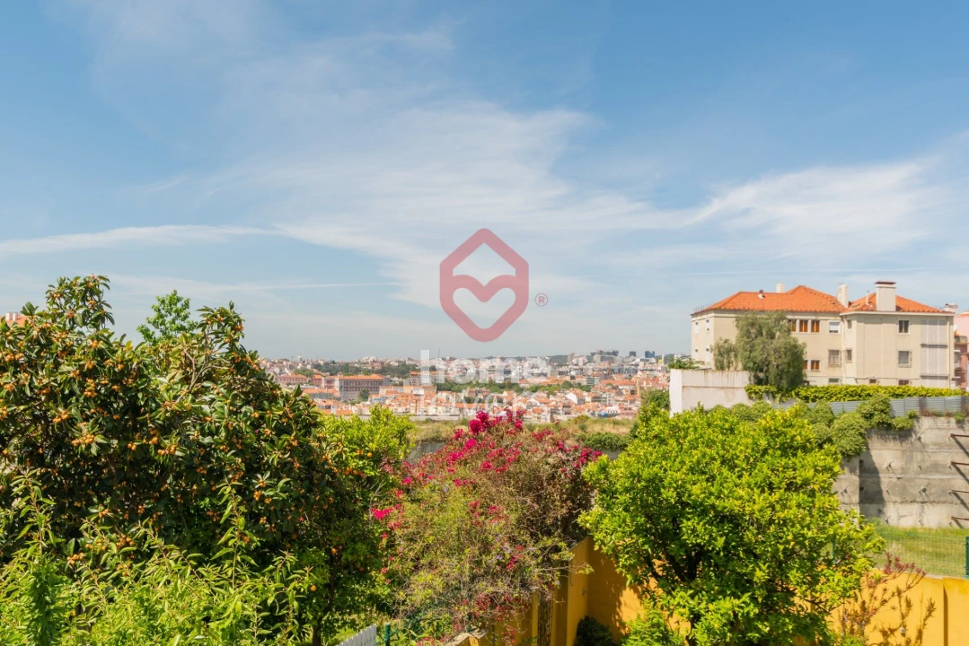 Apartamento T1 para Venda em Penha de França Foto 14