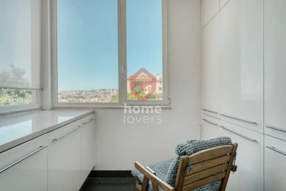Apartamento T1 para Venda em Penha de França