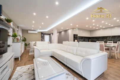 Apartamento T4 para Venda em Machico