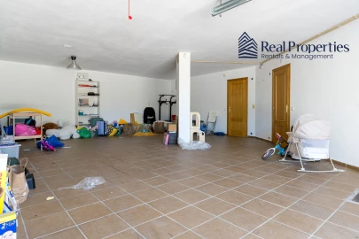 Moradia T3 para Venda em Quarteira